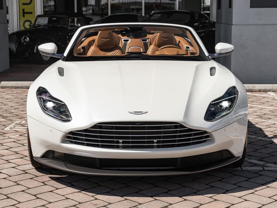 2019 Aston Martin DB11