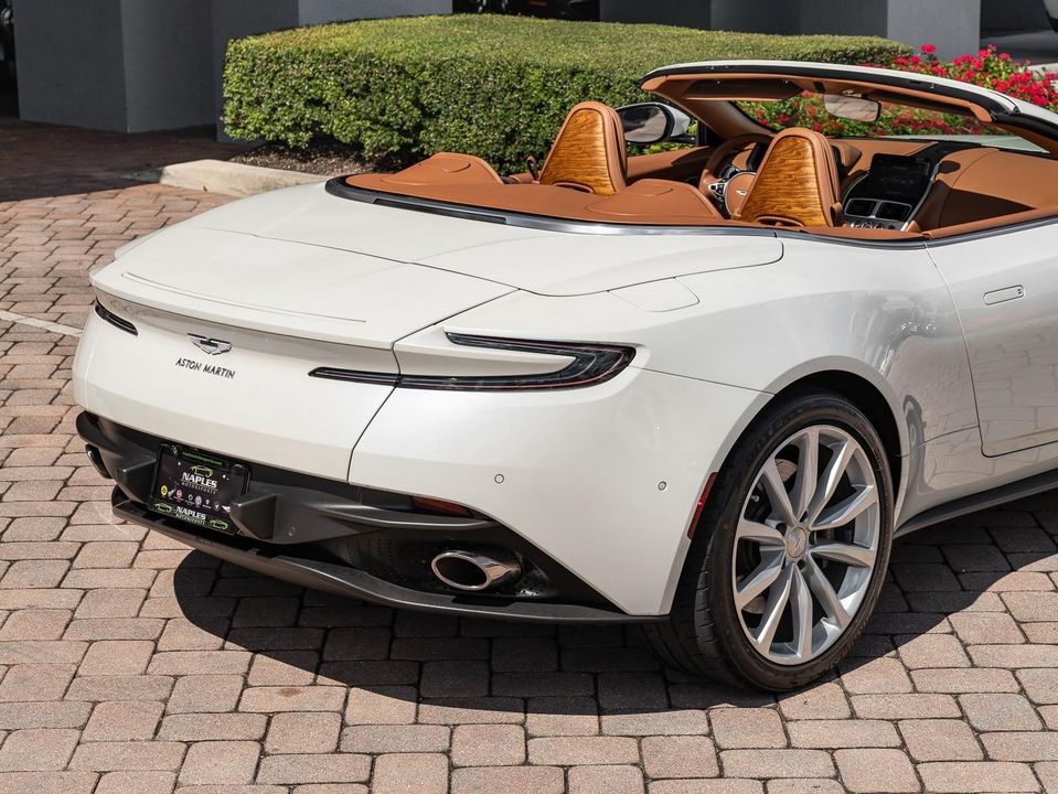 2019 Aston Martin DB11
