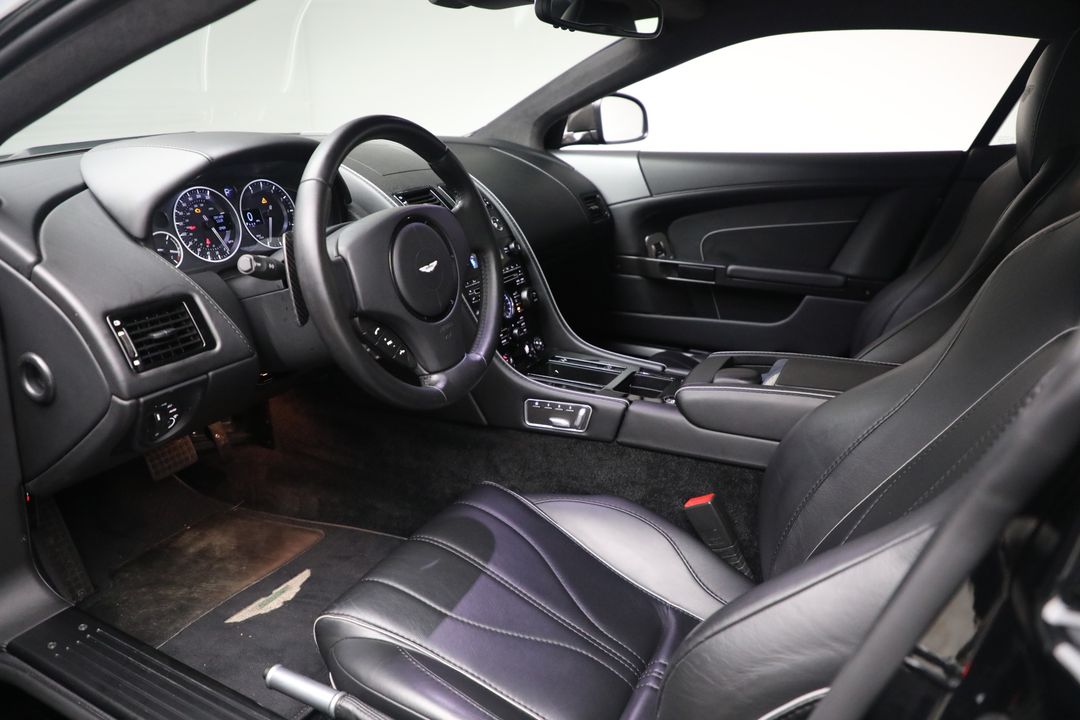 2015 Aston Martin DB9
