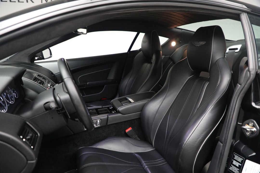 2015 Aston Martin DB9