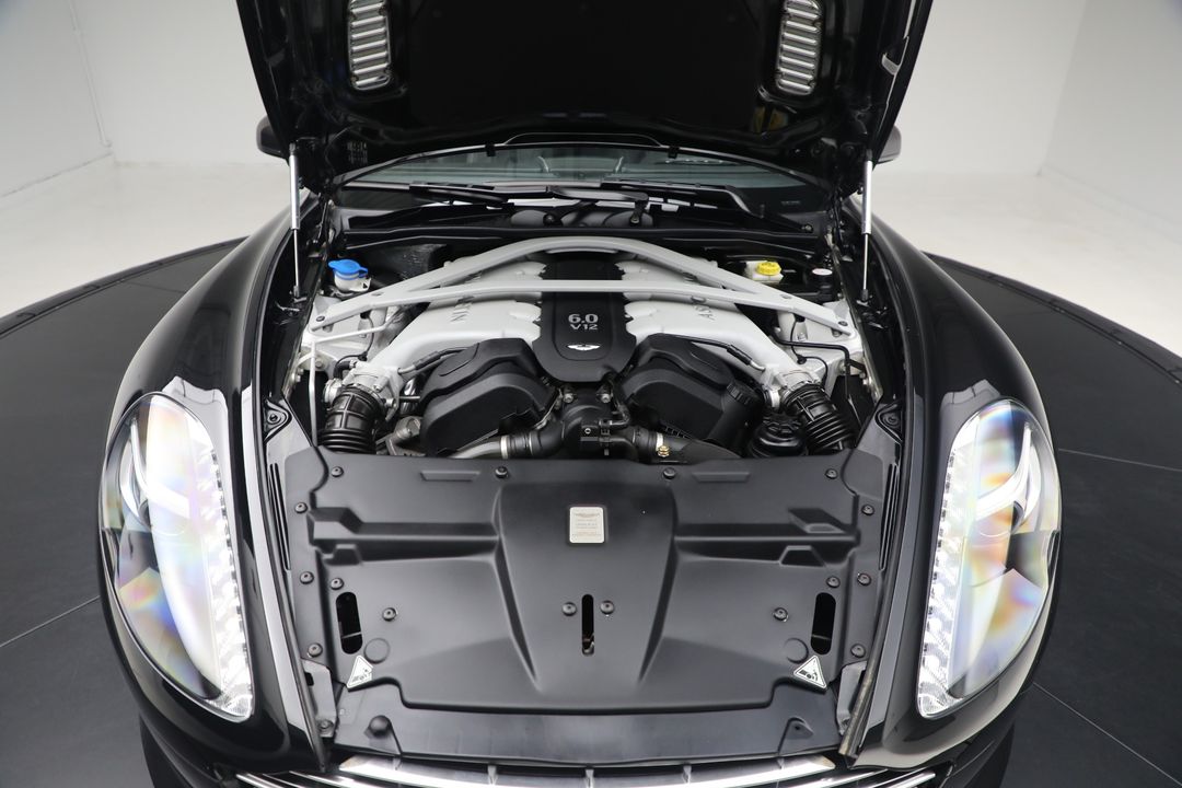 2015 Aston Martin DB9