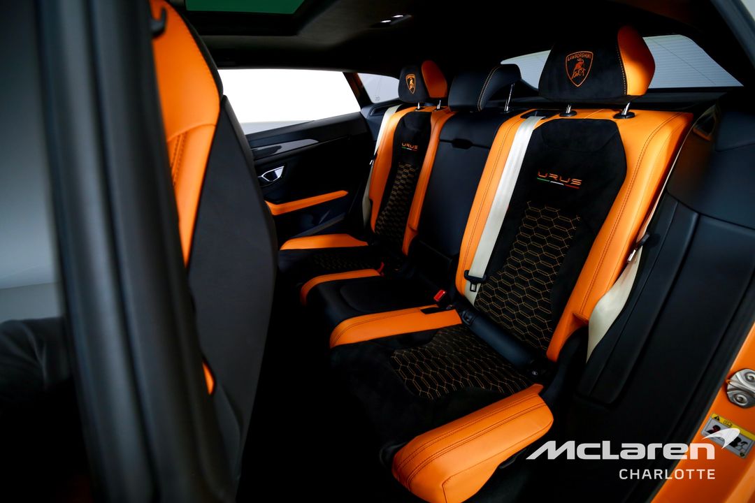 2022 Lamborghini Urus