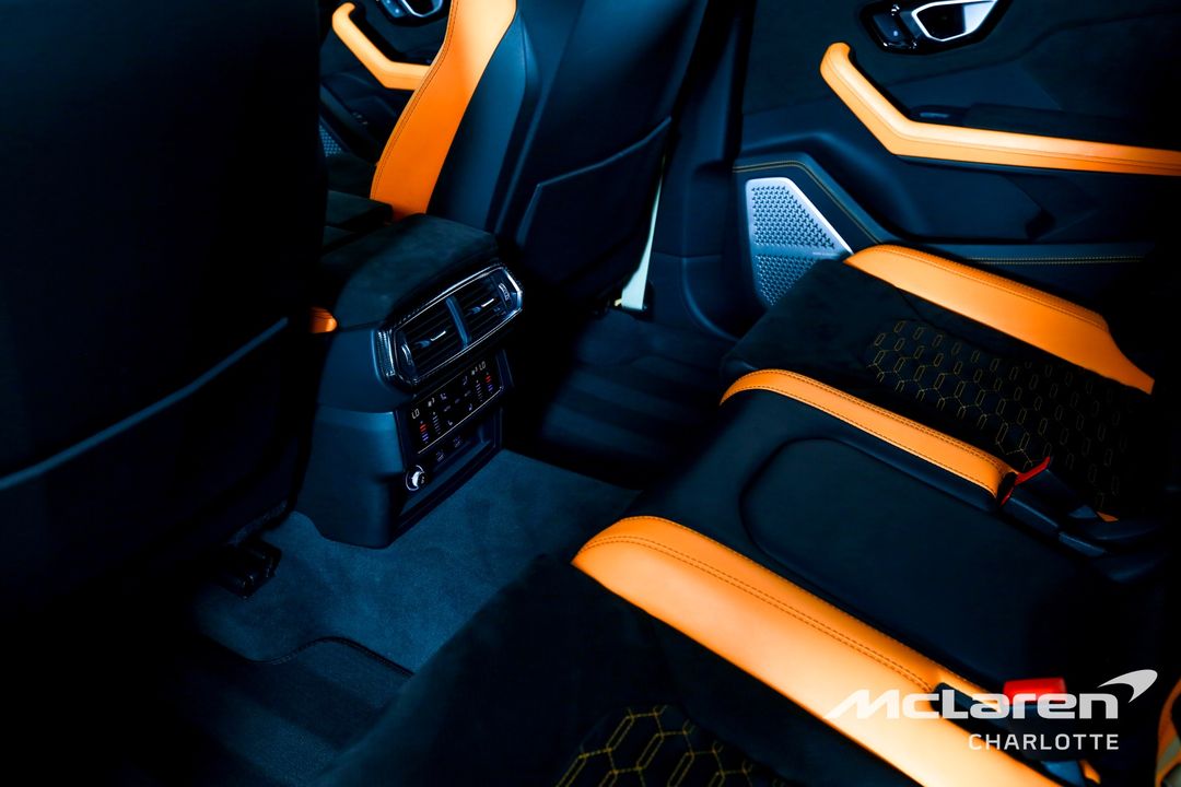 2022 Lamborghini Urus