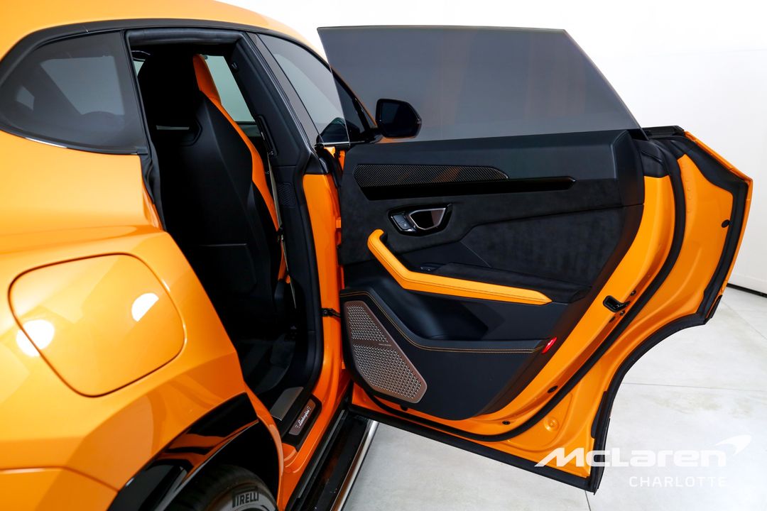 2022 Lamborghini Urus