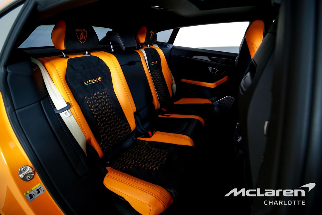 2022 Lamborghini Urus