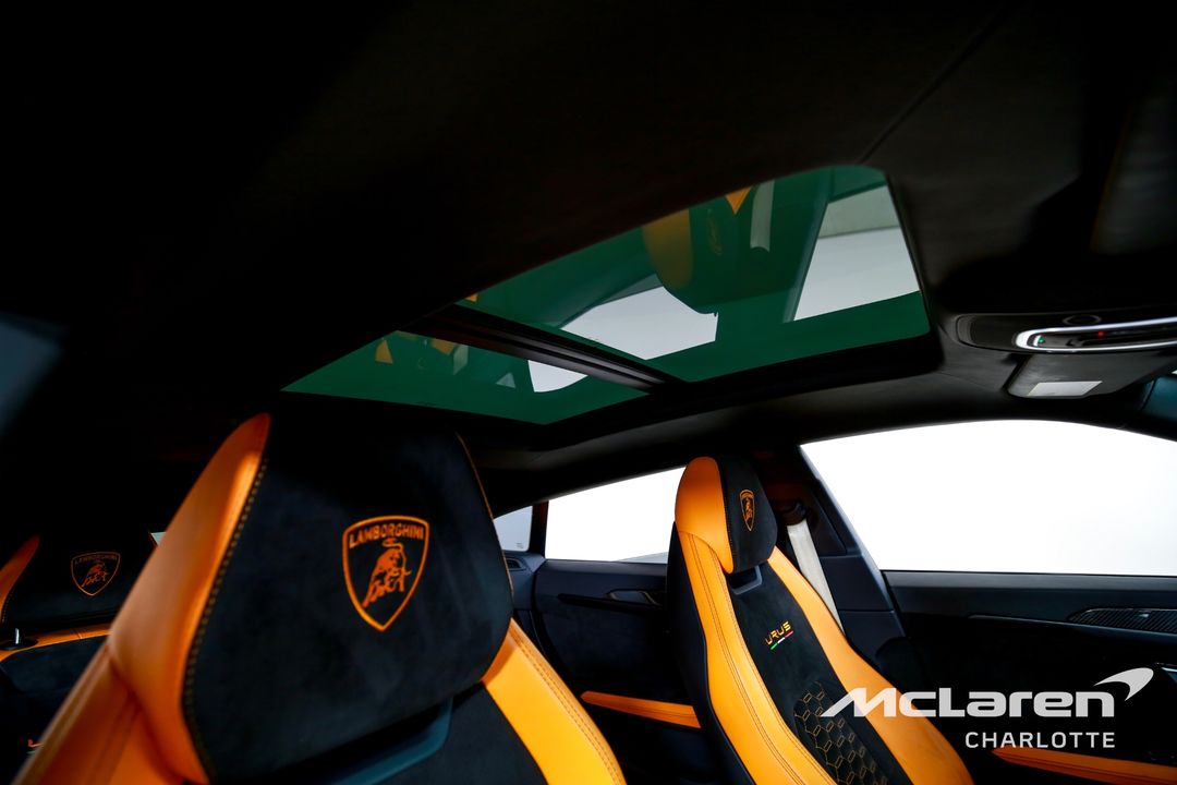 2022 Lamborghini Urus