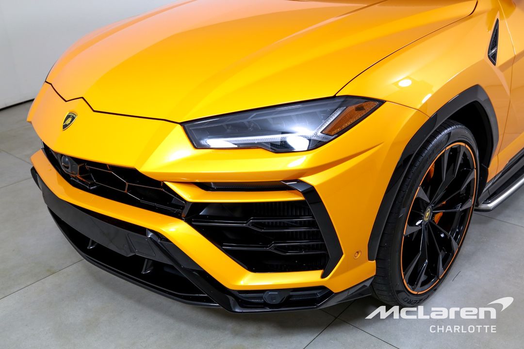 2022 Lamborghini Urus