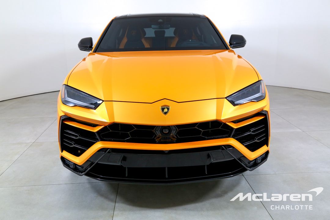 2022 Lamborghini Urus