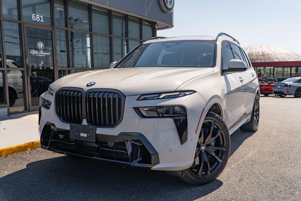 2024 BMW X7