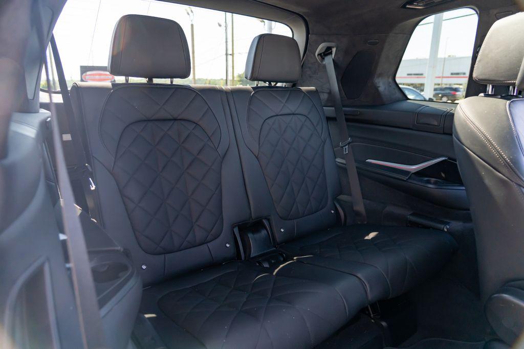 2024 BMW X7