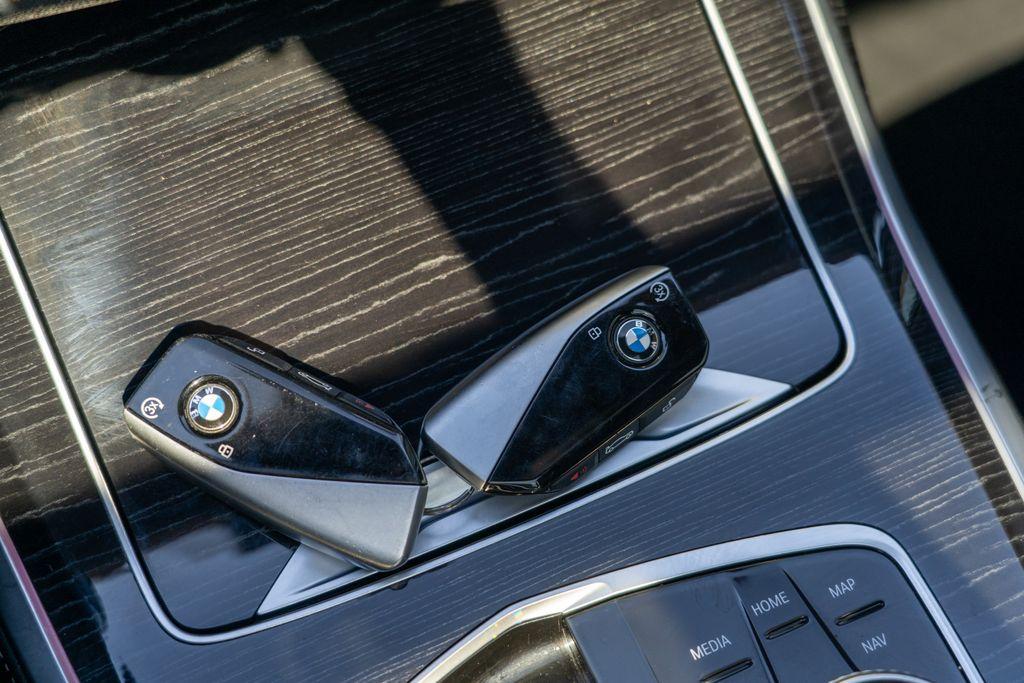 2024 BMW X7