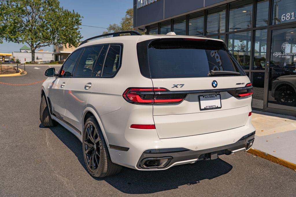 2024 BMW X7