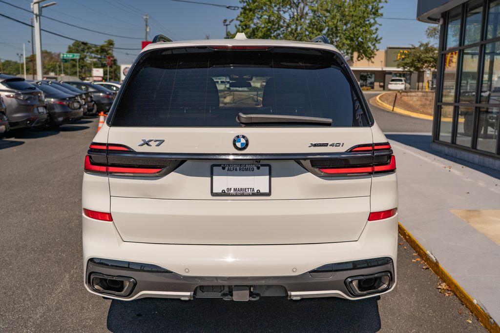 2024 BMW X7