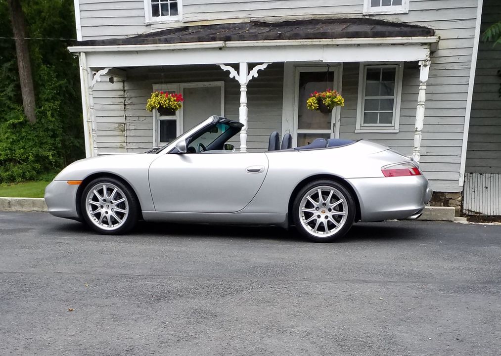 2002 PORSCHE CARRERA