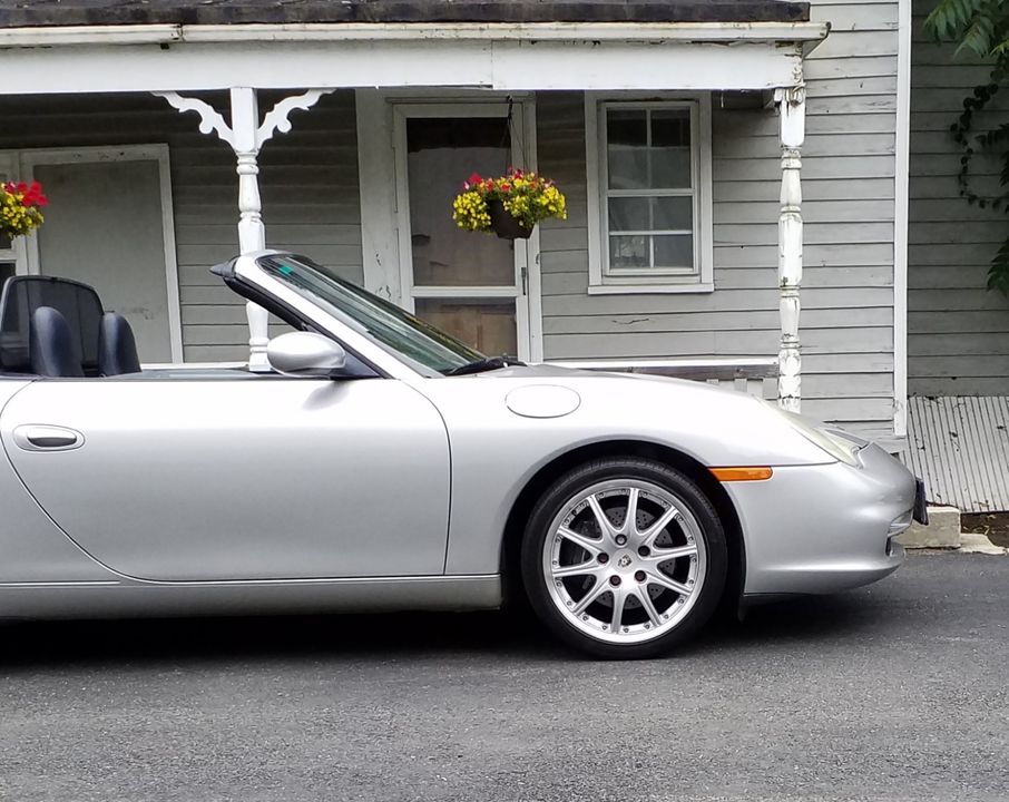 2002 PORSCHE CARRERA