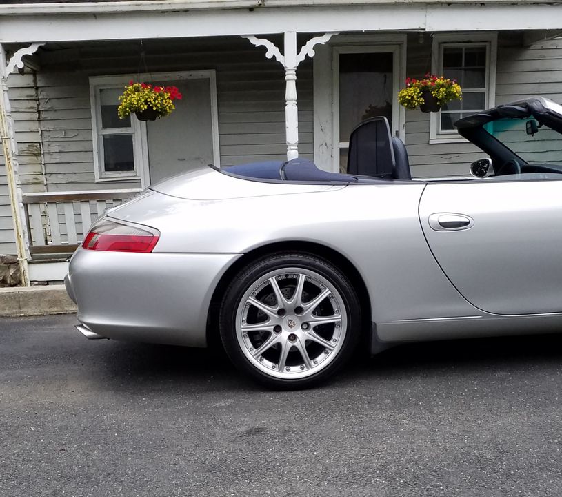 2002 PORSCHE CARRERA