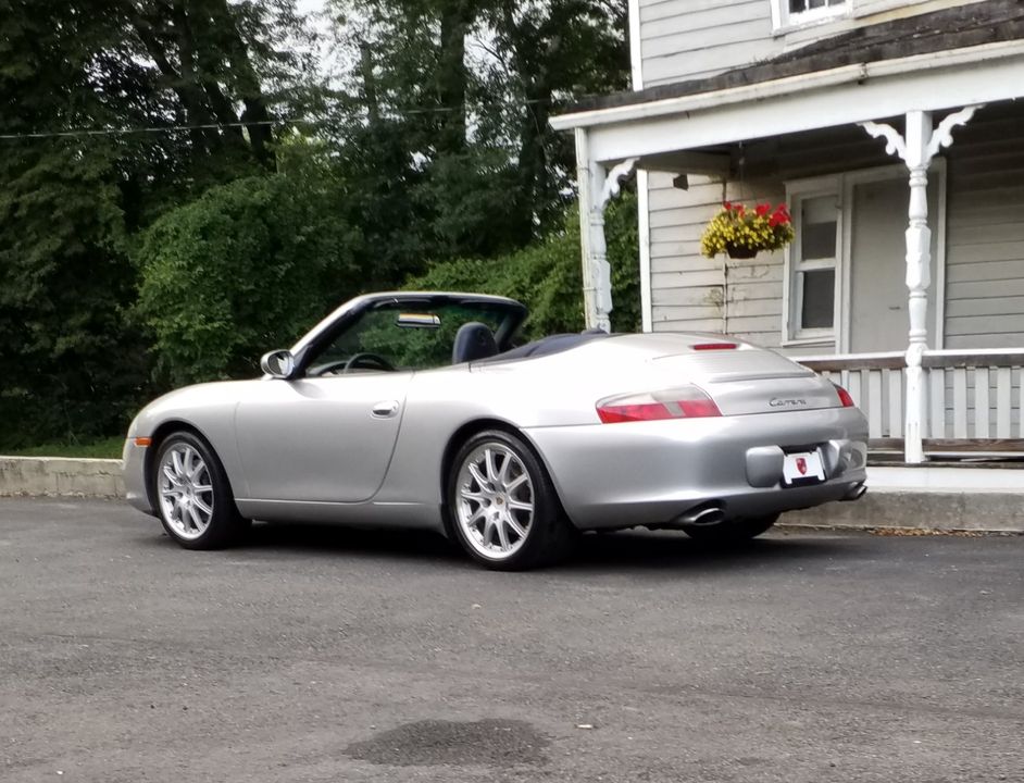 2002 PORSCHE CARRERA