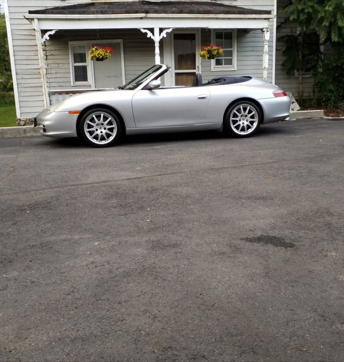 2002 PORSCHE CARRERA