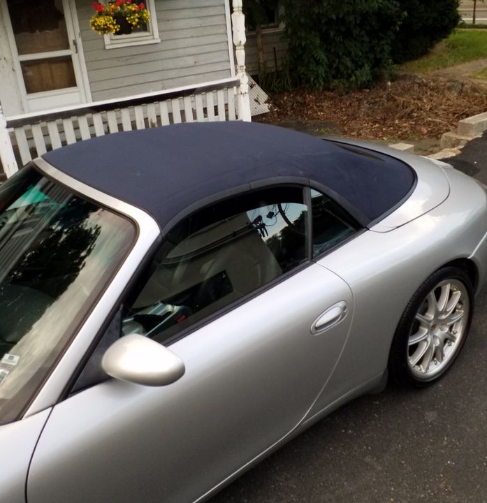 2002 PORSCHE CARRERA