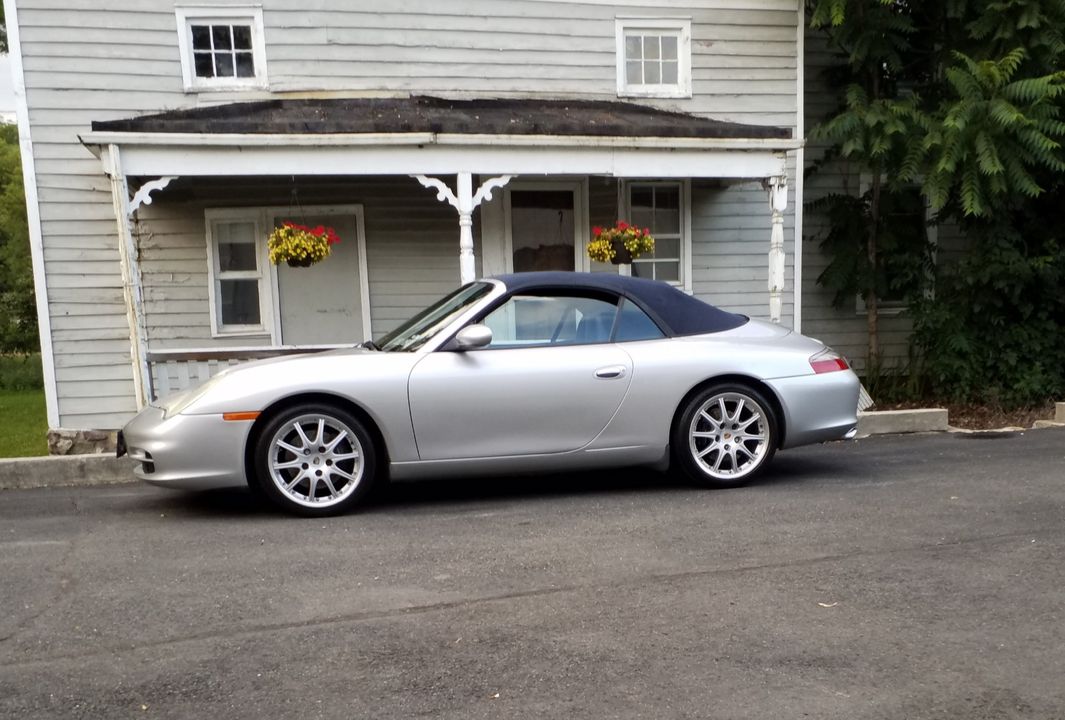 2002 PORSCHE CARRERA
