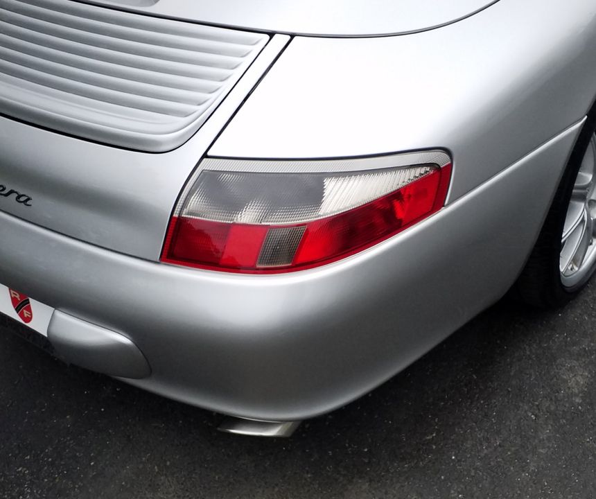 2002 PORSCHE CARRERA