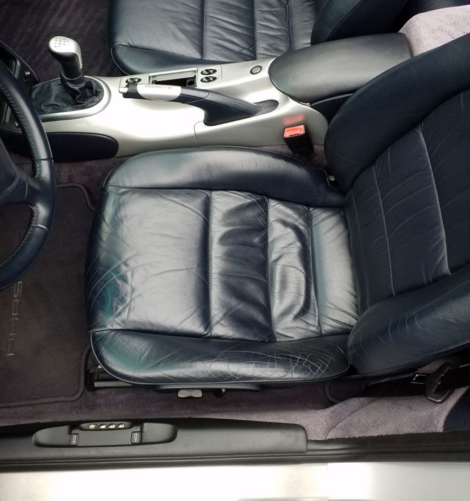 2002 PORSCHE CARRERA