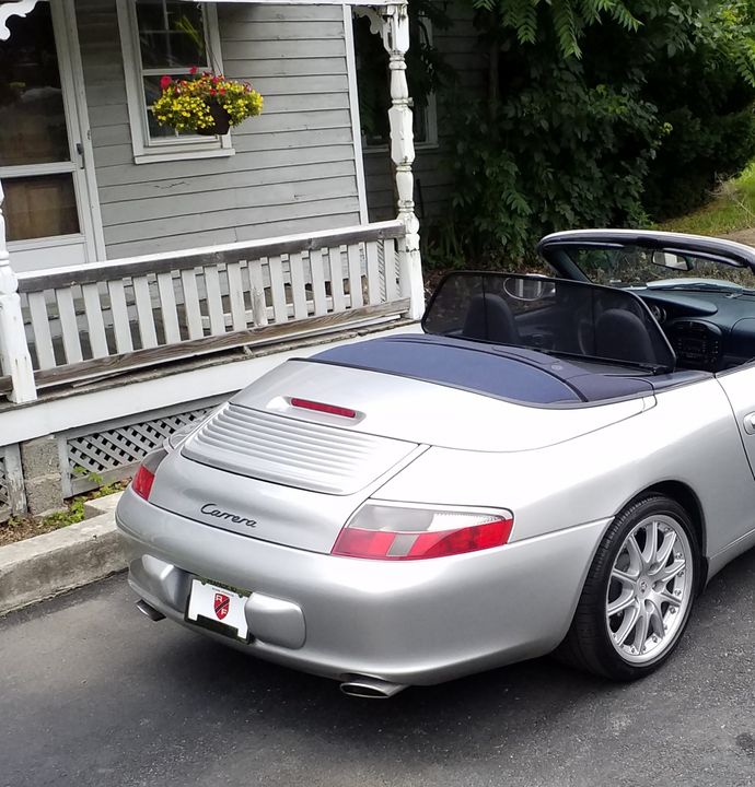 2002 PORSCHE CARRERA