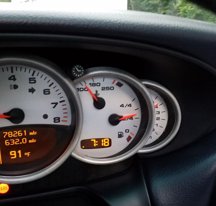 2002 PORSCHE CARRERA