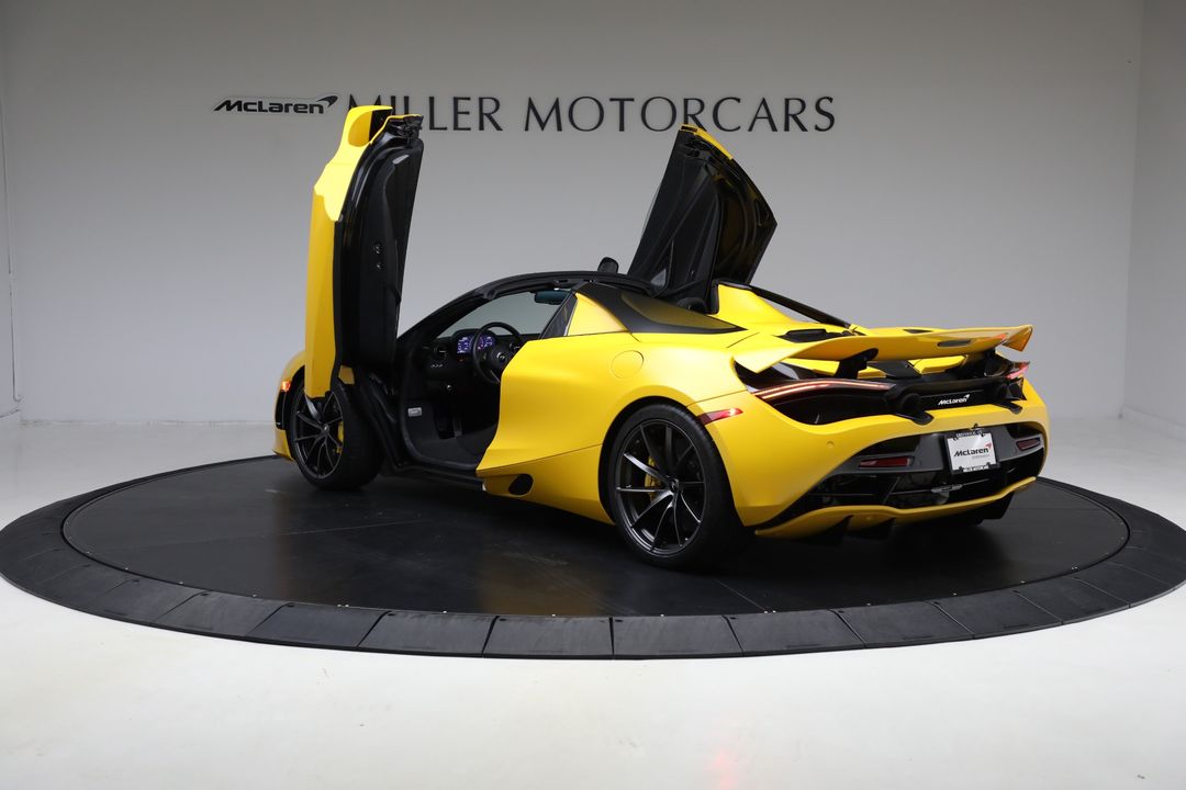 2021 McLaren 720S Spider