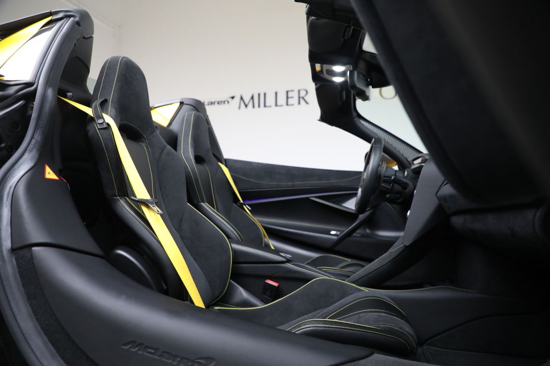 2021 McLaren 720S Spider