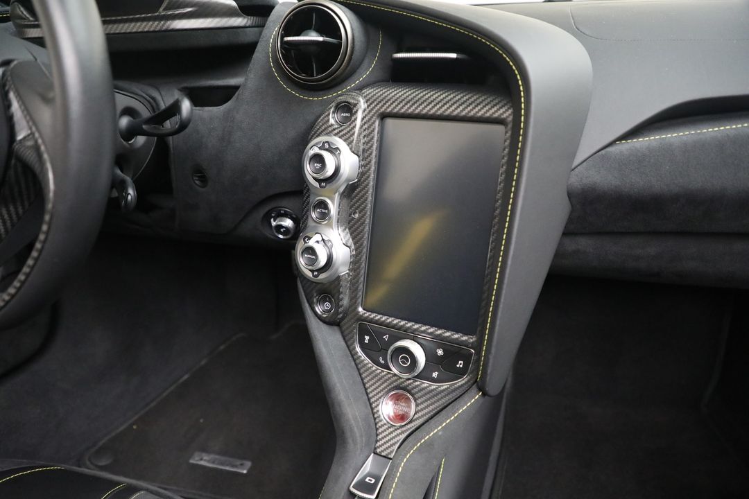 2021 McLaren 720S Spider