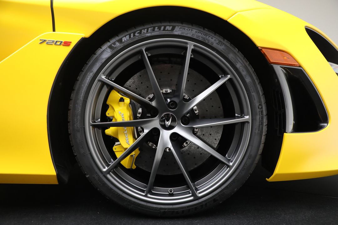 2021 McLaren 720S Spider