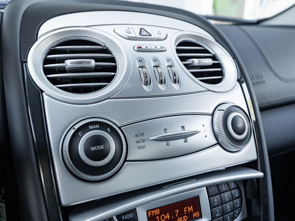 2006 Mercedes-Benz SLR McLaren