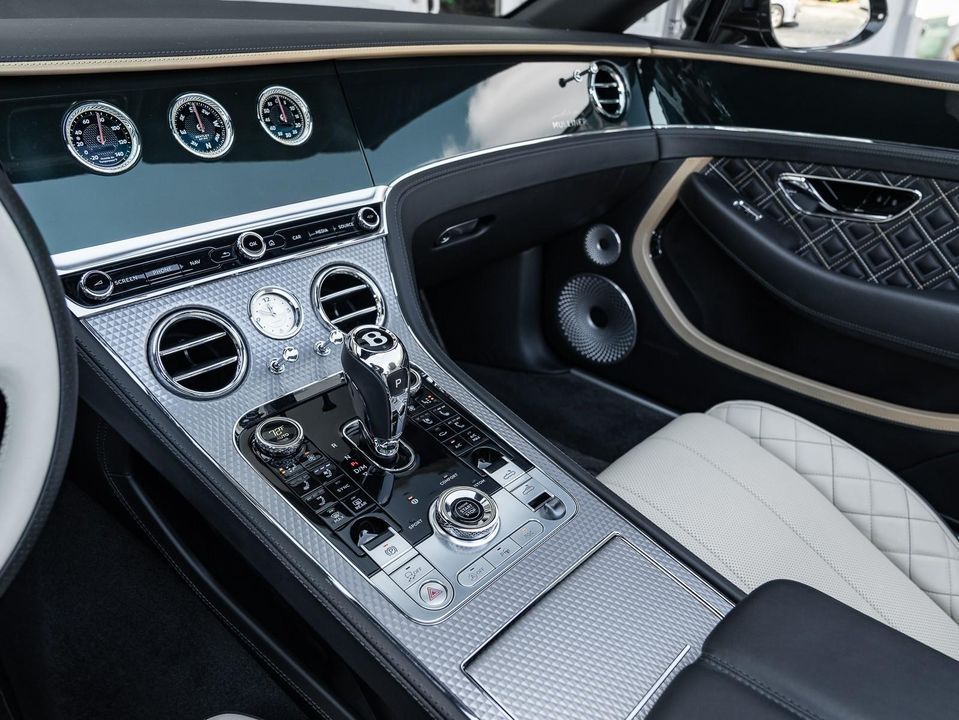 2023 Bentley Continental