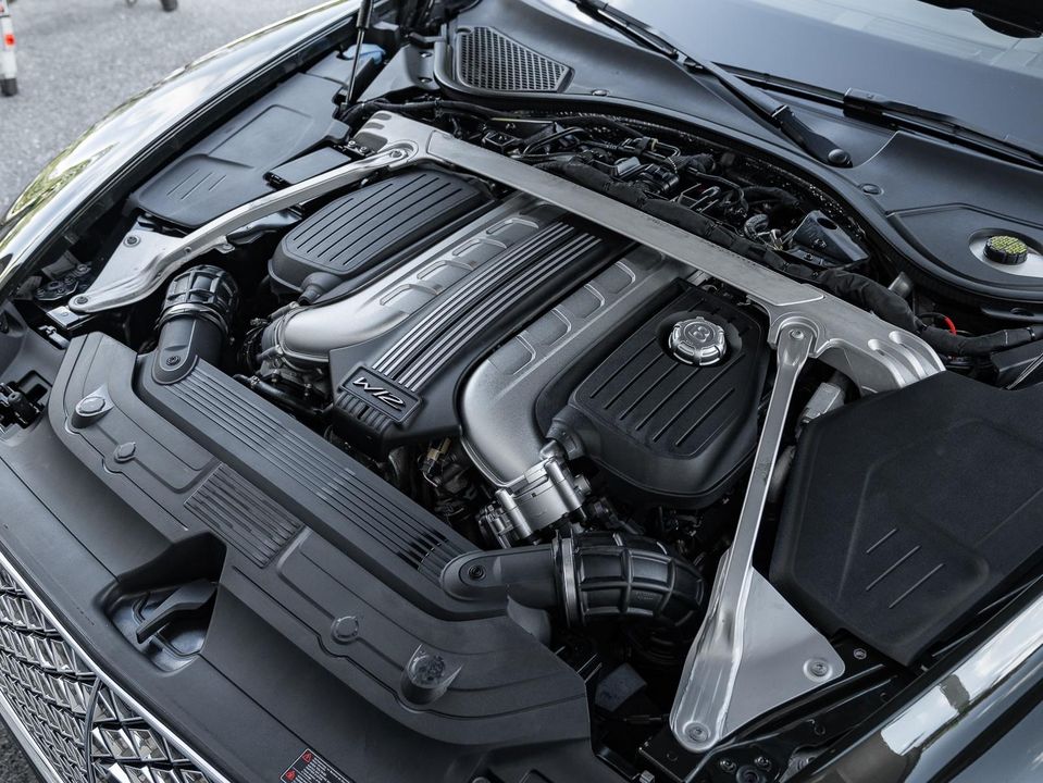 2023 Bentley Continental