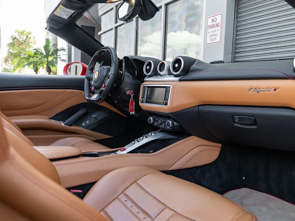 2015 Ferrari California