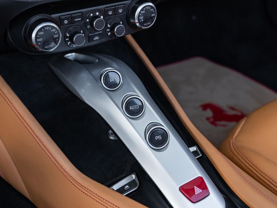 2015 Ferrari California