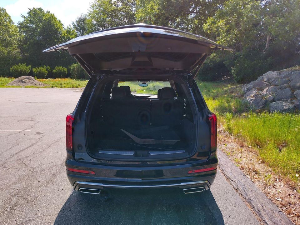 2025 Cadillac XT6