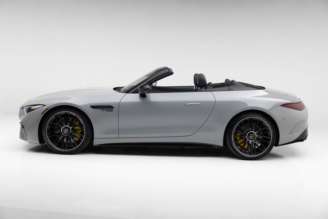 2022 Mercedes-Benz AMG SL 63