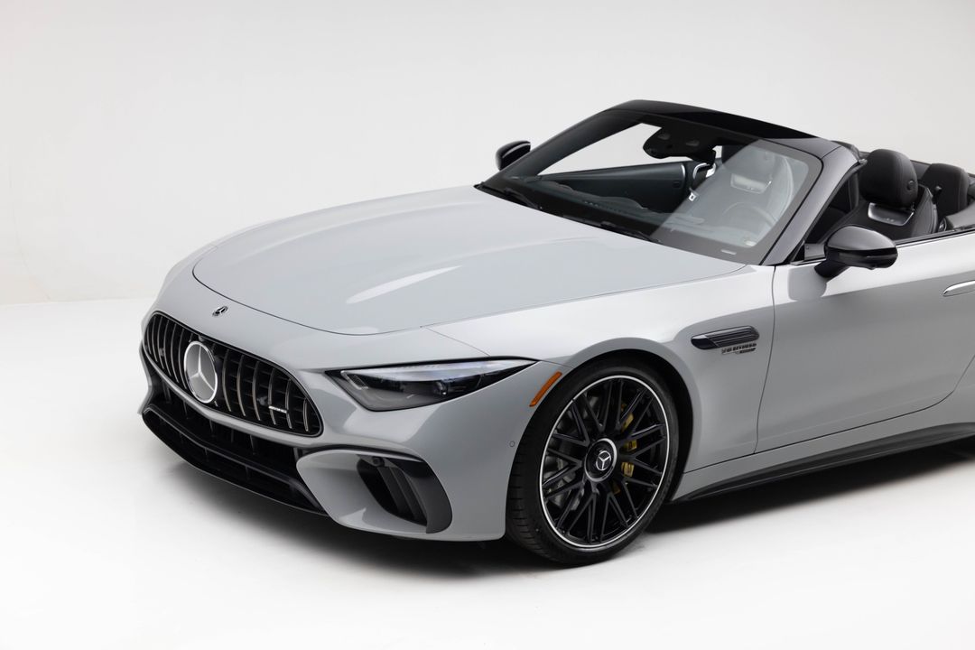 2022 Mercedes-Benz AMG SL 63