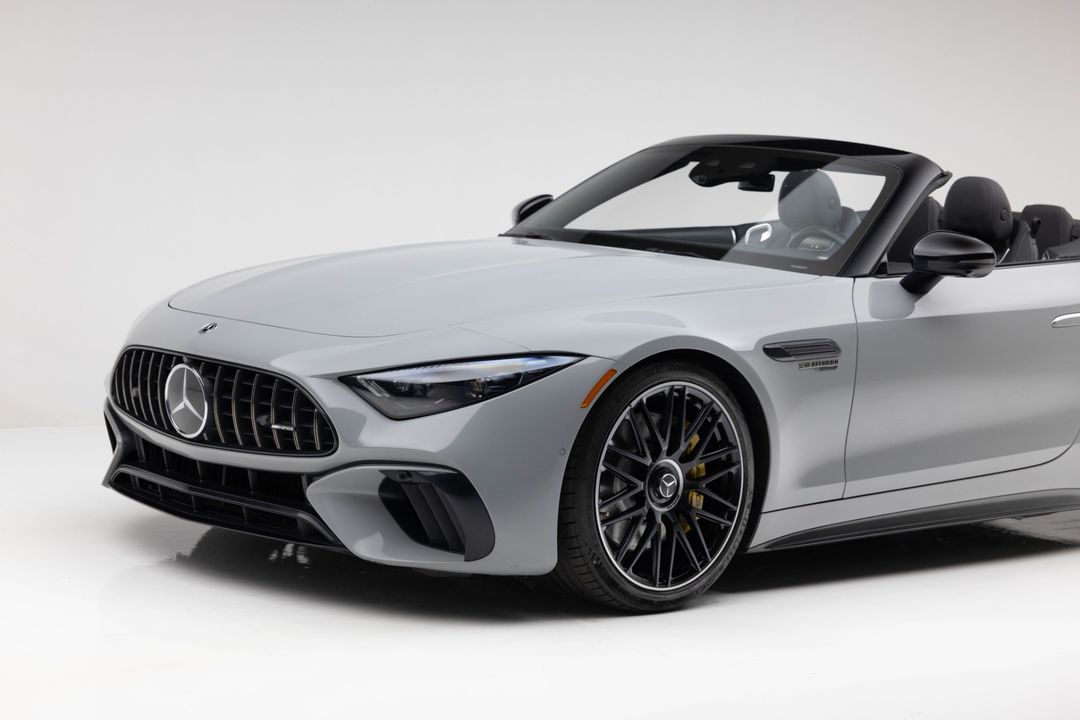 2022 Mercedes-Benz AMG SL 63