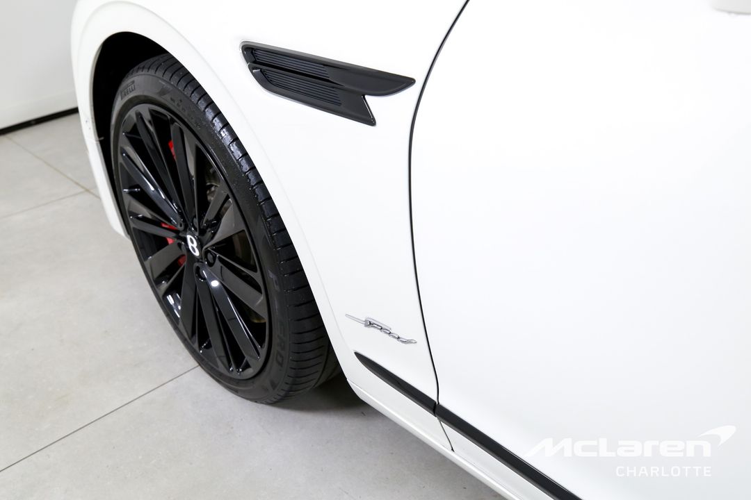 2023 Bentley Flying Spur