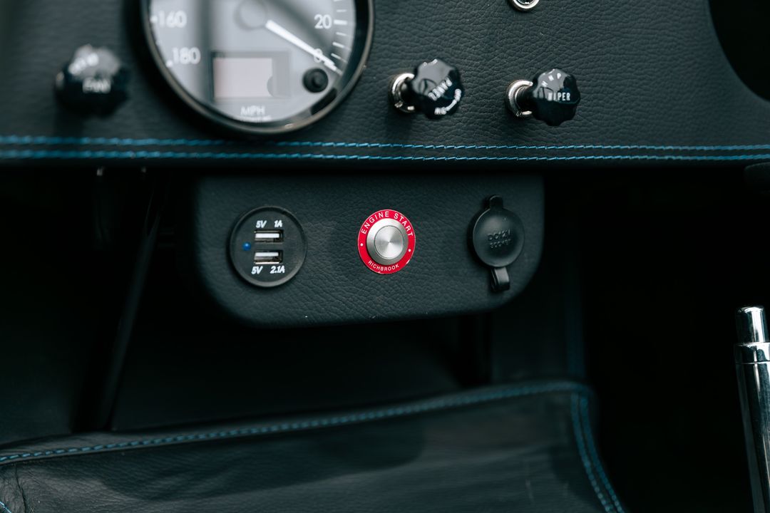 1965 Superformance MKIIIR Cobra