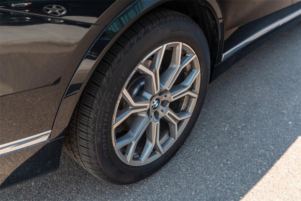 2025 BMW X7