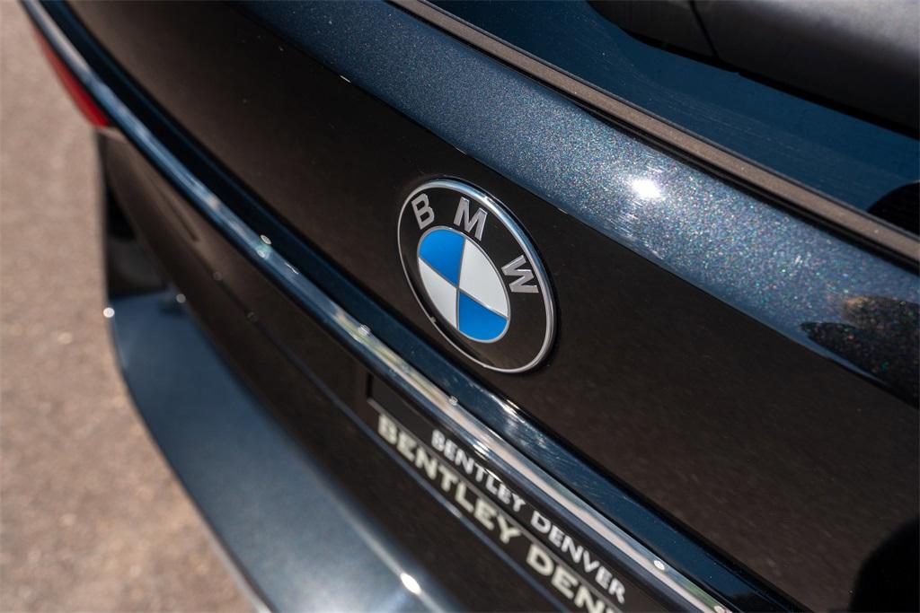 2025 BMW X7