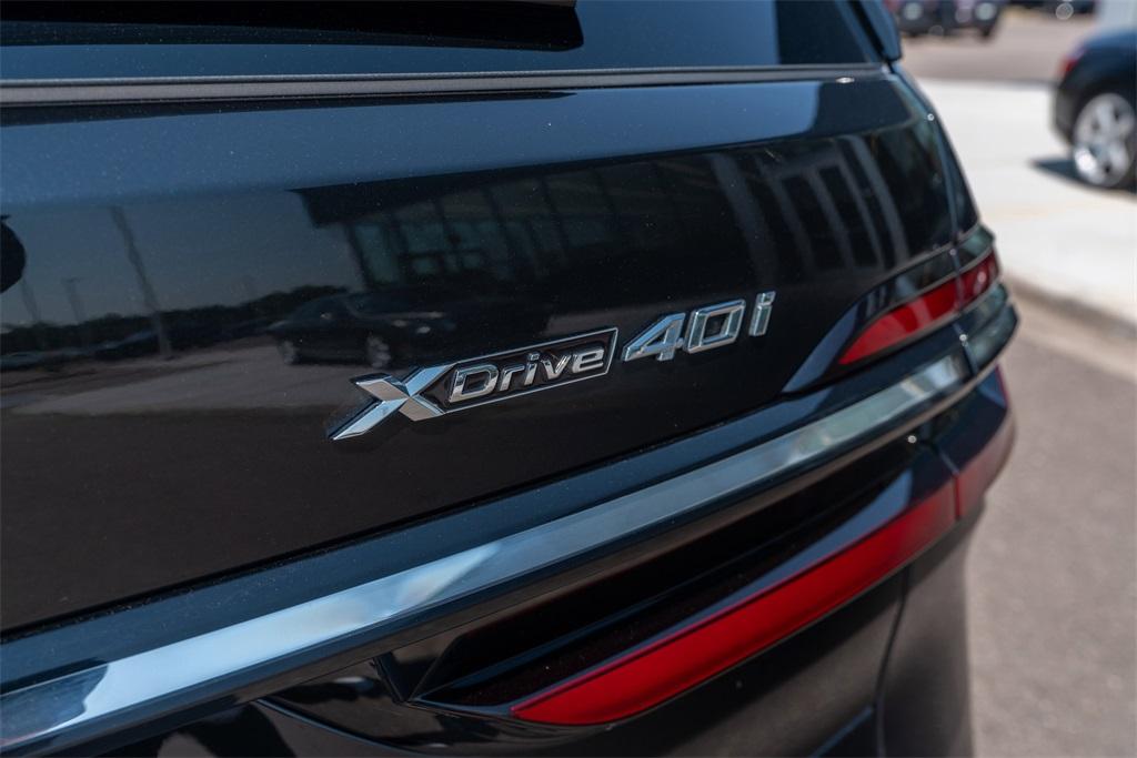 2025 BMW X7