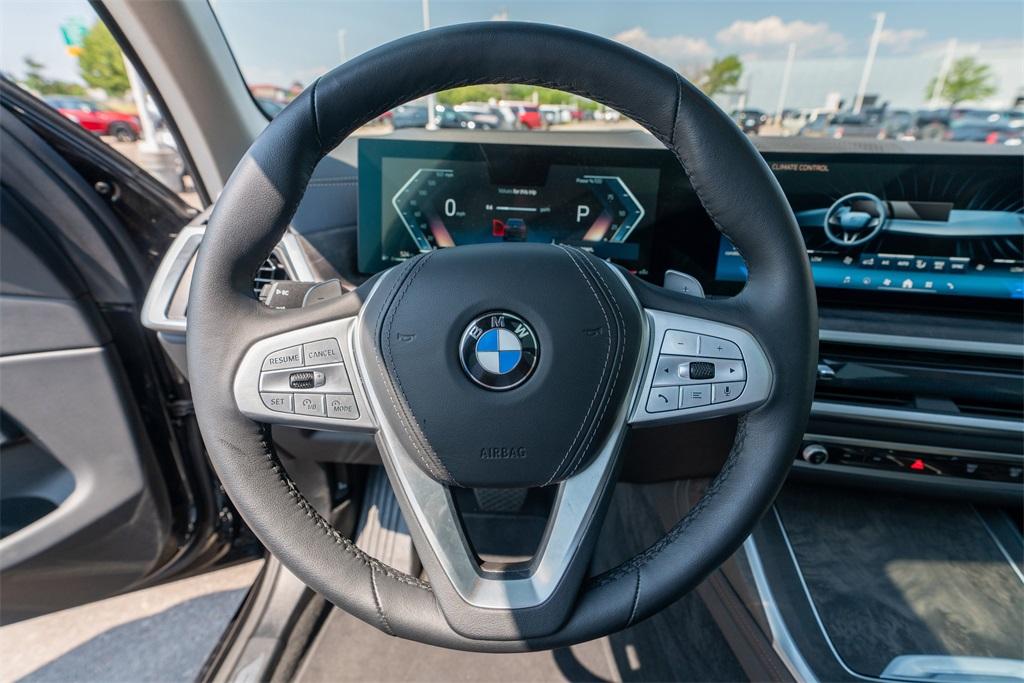 2025 BMW X7