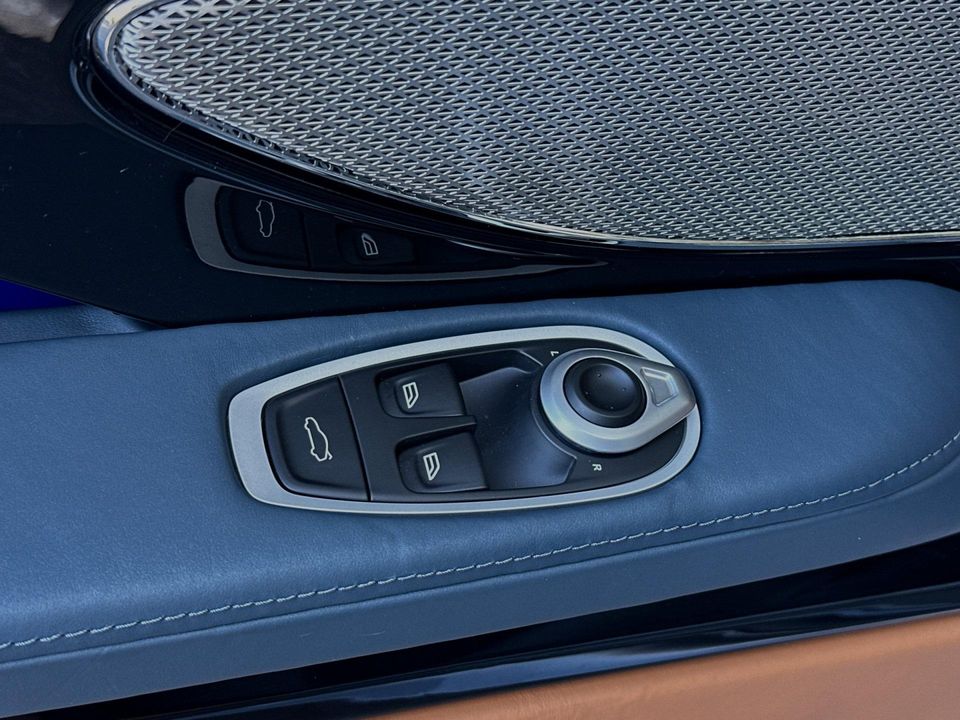 2025 Aston Martin DB12