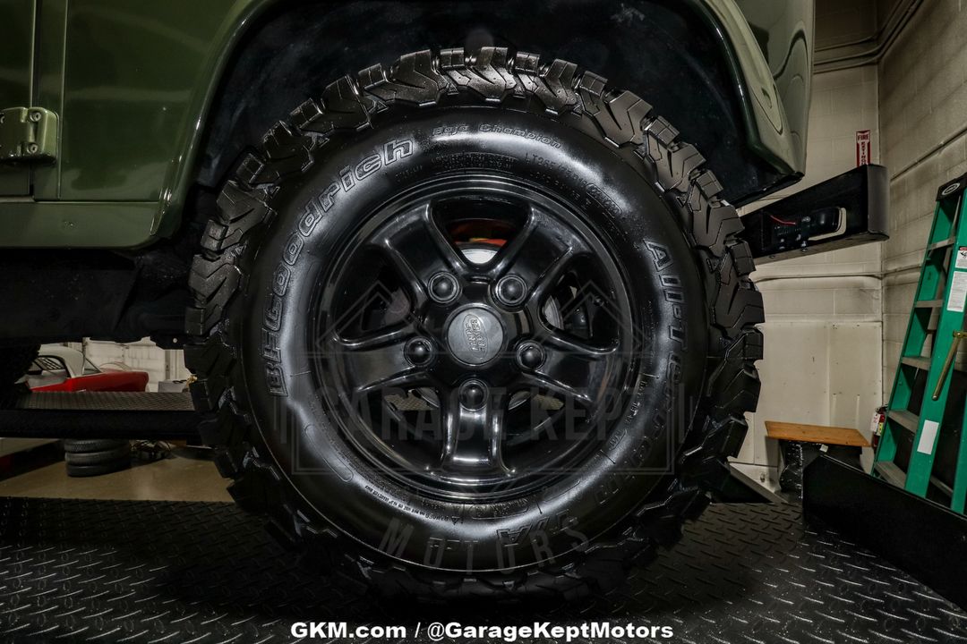1986 Land Rover Defender 110