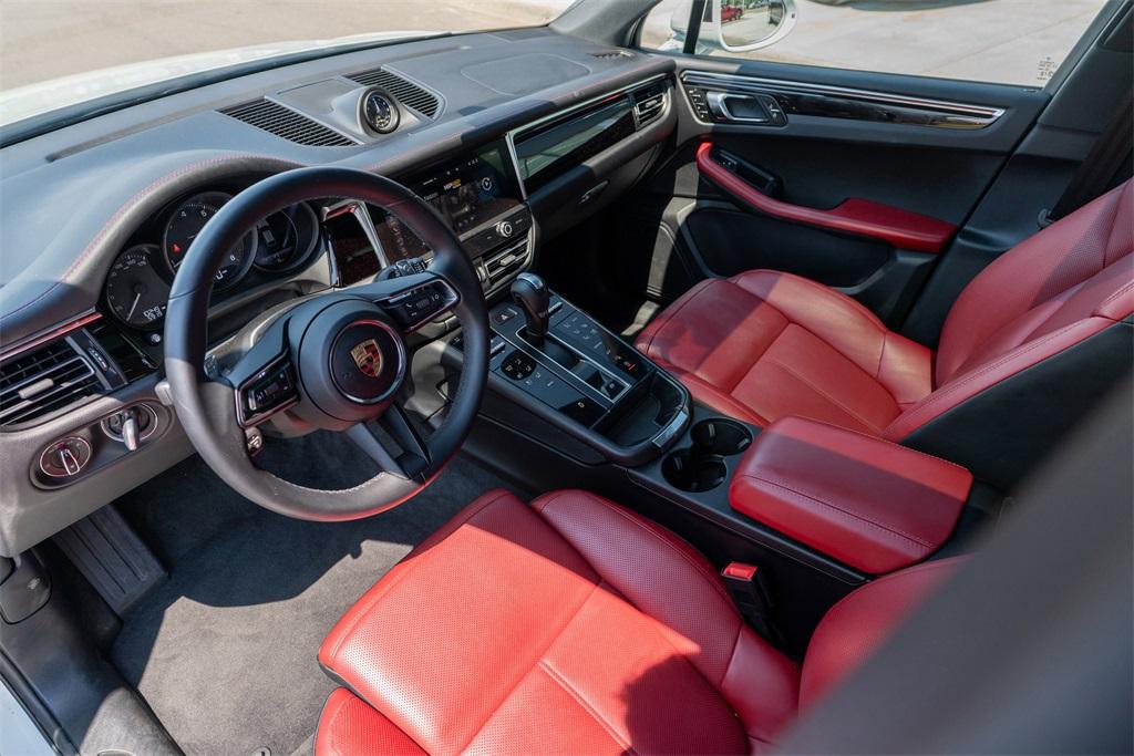 2024 Porsche Macan